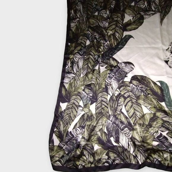 Saks Fifth Ave Scarf Leopard Black White Green Large 62"x 58" Silk - Picture 2 of 5